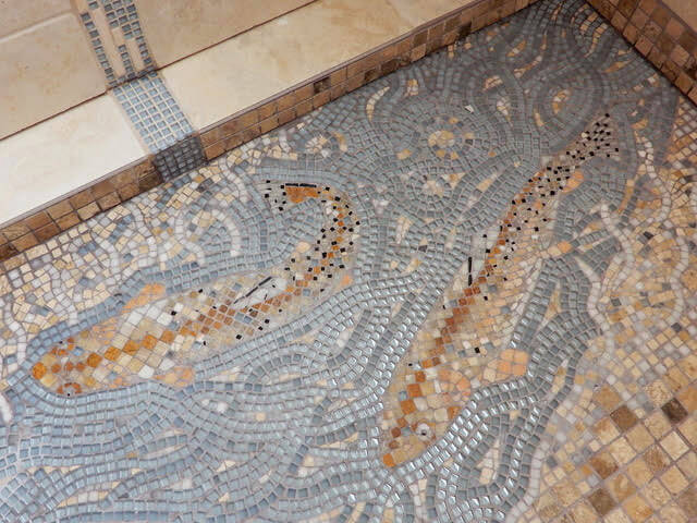 Fish Shower Mosaic by artist Jen Vollmer, detail 2