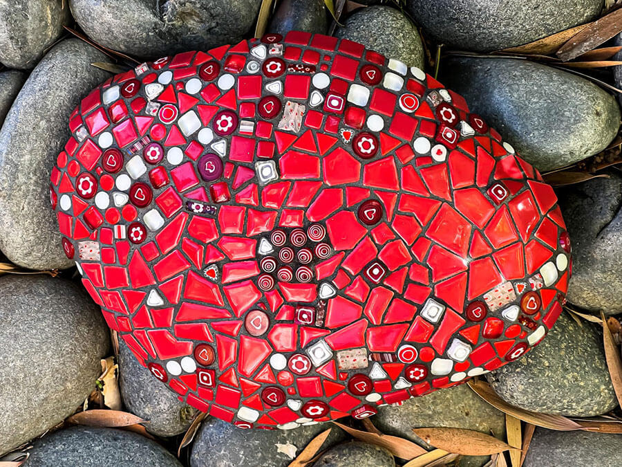 Red Mosaic Encrusted River Stone