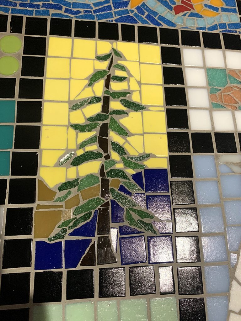 mosaic-shower-insert-detail-tree